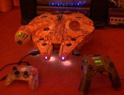 Millenium Falcon X-Box